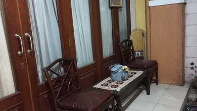Rumah Mewah di Kawasan Pulomas, Jakarta Timur, LB 360m², Harga 11,7 Miliar