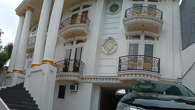 Hunian Elegan di Senen, Jakarta Pusat, 7 KT, LT 376m²