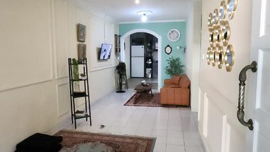 Hunian Favorit di Pejuang, Bekasi, 2 KT, Harga 900 Juta