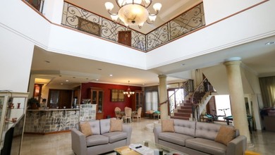 Rumah Area Premium Kebayoran Lama, Jakarta Selatan - Harga Menarik 46 Miliar