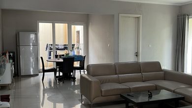 Rumah Elite di Kawasan Summarecon Bekasi, Bekasi, LB 175m², Harga 4,9 Miliar