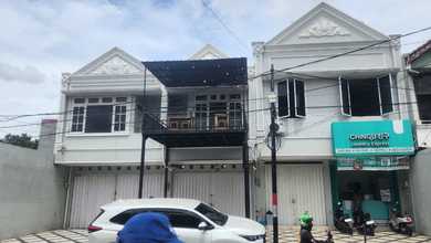 Disewakan Ruko Bagus Strategis di Pondok Kopi Jakarta Timur