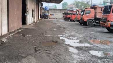 Gudang Bagus Siap Pakai di Jalan Raya Narogong Bekasi