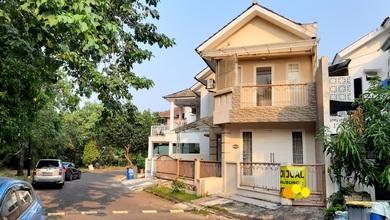 Jual Rumah Strategis di Cakung, Jakarta Timur - LT 71m²