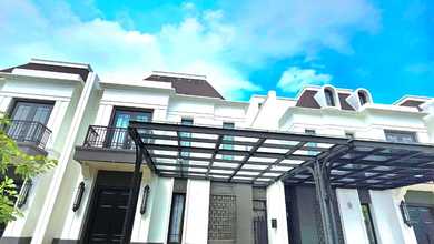 Disewakan Rumah Murah di Summarecon Crown Gading, Bekasi, LT 135m²