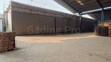 Dijual butuh cepat Gudang + Usaha Oven Kayu