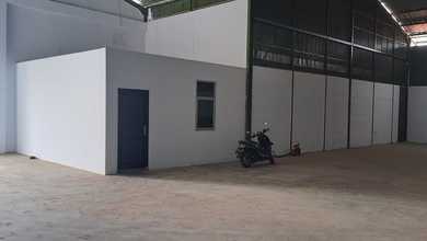 Di Sewakan Gudang Baru abis Renovasi di Cileungsi Bogor