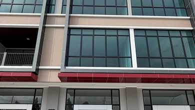 Disewakan Ruko Crystal 3 Lantai di Summarecon Bekasi