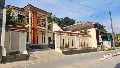 Hunian Mewah di Kawasan Batang, Batang, LB 600m², Harga 3,2 Miliar