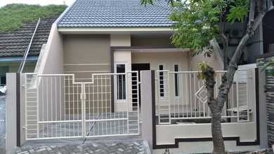 Promo Rumah di Pondok Tjandra, Sidoarjo, LB 110m², Harga 900 Juta