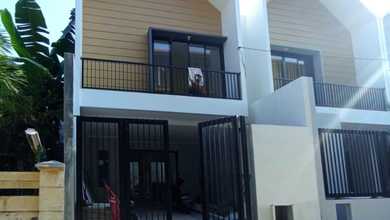 Kesempatan Rumah di Mulyorejo, Surabaya, LB 85m², Harga 1,42 Miliar