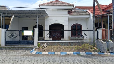 Dikontrakkan Rumah Terjangkau di Pondok Tjandra, Sidoarjo, LT 180m²