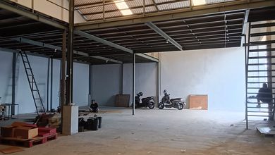 Disewakan Cepat, Ada 3 Langsung Abis Tinggal 1 Gudang Double Deck Daerah Kenjeran, Dkt Kedung Cowek