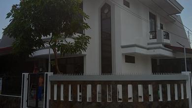 Rumah Favorit di Pondok Tjandra, Sidoarjo, 4 KT, Harga 1,8 Miliar