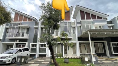 Promo Rumah di Pakuwon Indah, Surabaya, LB 190m², Harga 2,35 Miliar