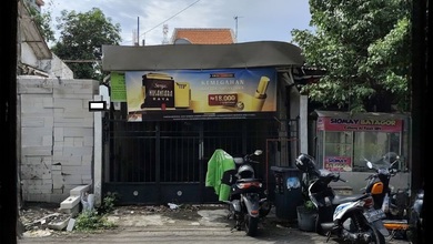 Jual Rumah Nyaman di Ketintang, Surabaya - LT 90m²