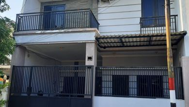 Properti Siap Huni di Area Semolowaru, Surabaya, LT 111m²