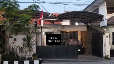 Penawaran Langka, rumah Mewah di Rungkut, Surabaya, LB 300m²