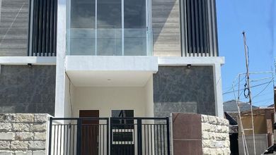 Rumah Dijual di Mulyorejo, Surabaya, LB 100m², Harga Terbaik!