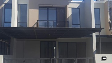 Kesempatan Rumah di Pondok Tjandra, Sidoarjo, LB 105m², Harga 1,5 Miliar