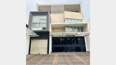 Dijual Bangunan Kantor 3 Lantai Jl Raya Anggrek Loka BSD - Full Furnished
