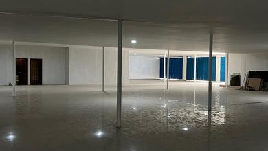 Disewakan Ruko/ Gudang Ada Kontrakan Karyawan di Pinggir Jalan Raya Serpong, Tangerang Selatan