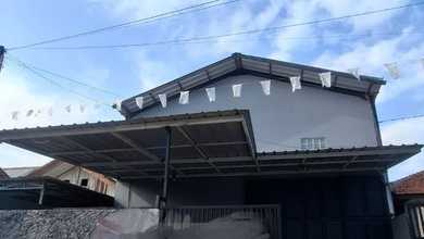Gudang Terdapat Kantor, Musholla dan Mess Karyawan di Jatibening, Bekasi
