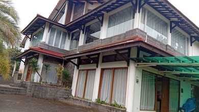 Dijual Villa Di Lembang,bdg.asri,siap Huni.