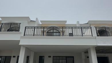 Rumah Mewah di Pantai Indah Kapuk 2, Jakarta Utara, 3 KT, LT 90m²