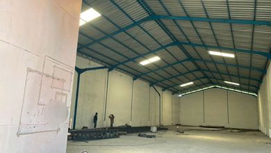 Gudang Siap Pakai Area Kepatihan Menganti Gresik