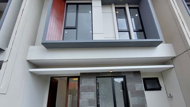 Dijual rumah Premium di Darmo permai, Surabaya - LT 119m²