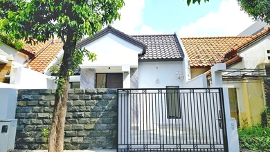 Rumah Dijual di Citraland, Surabaya, LB 120m², Harga Kompetitif!