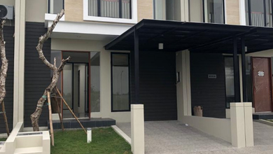 Rumah Premium LT 72 Jual di Citraland, Surabaya
