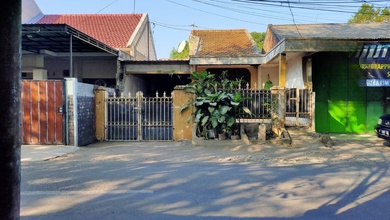 Rumah Modern di Gununganyar, Surabaya, Luas 248 m2