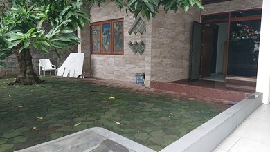 Rumah Sederhana Disewakan di Rungkut, Surabaya, Harga Ekonomis