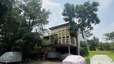 Rumah Area Luxury BSD, Tangerang Selatan - Harga Terbaik 13 Miliar