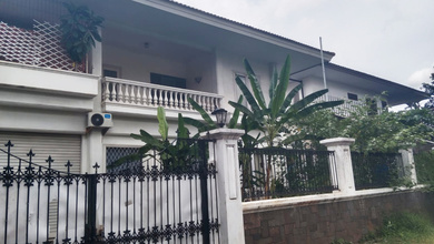 Penawaran Langka, rumah Prestisius di Permata Hijau, Jakarta Selatan, LB 445m²