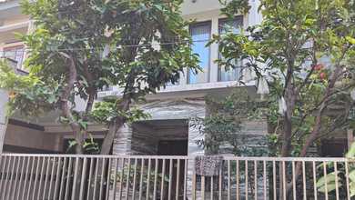 Dijual rumah Mewah di Kebon Jeruk, Jakarta Barat - LT 260m²