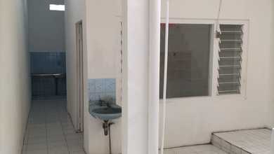 Disewakan Ruko 3 Lantai Area Pinangsia Strategis Pinggir Jalan