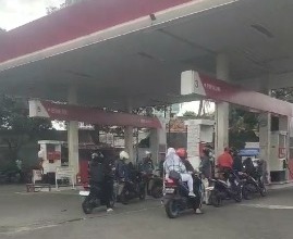 Dijaul SPBU Sepanjang Jalan Rawalumbu, Bekasi