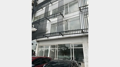 Dijual / Disewakan Ruko Tree Park City 3 Lantai di Cikokol, Tangerang