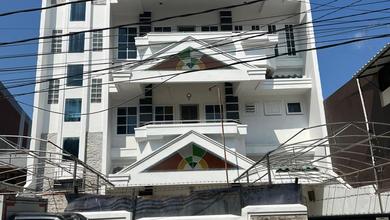 Dijual rumah Eksklusif di Tamansari, Jakarta Barat - LT 191m²