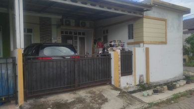 Rumah Siap Pakai di Area Mustikajaya, Bekasi, LT 103m²