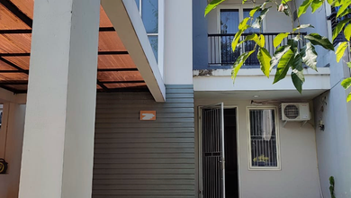 Promo Rumah di Karawang Barat, Karawang, LB 99m², Harga 1,5 Miliar