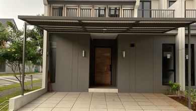 Dijual Rumah Strategis di Grand Wisata, Bekasi - LT 126m²