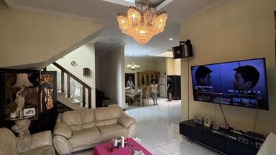 Penawaran Langka, rumah Mewah di Jelambar, Jakarta Barat, LB 550m²