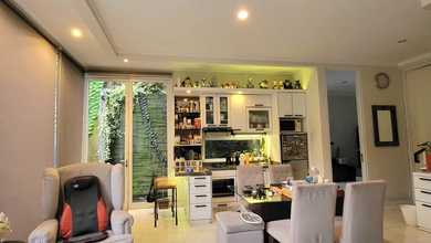 Rumah Prestisius di Kawasan Bintaro, Tangerang Selatan, LB 180m², Harga 5,8 Miliar