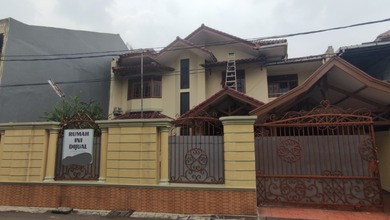For Sale rumah Eksklusif di Pasar Minggu, Jakarta Selatan - LT 400m²