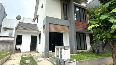 Rumah Mewah di Graha Raya, Tangerang Selatan, 3 Kamar Tidur, LT 135m²