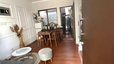 Rumah Siap Huni di Kawasan Graha Raya, Tangerang Selatan, LT 60m²